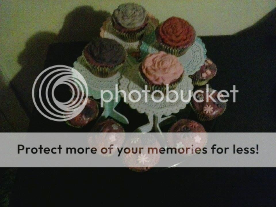 http://i851.photobucket.com/albums/ab71/veronneke/roos_zps272e856b.jpg