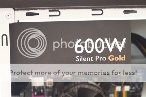 http://i851.photobucket.com/albums/ab77/rdotr/Cooler%20Master%20Silent%20Pro%20Gold%20600W/Tweakers/WEB-20-W575.jpg http://i851.photobucket.com/albums/ab77/rdotr/Cooler%20Master%20Silent%20Pro%20Gold%20600W/Tweakers/WEB-20-W575.jpg